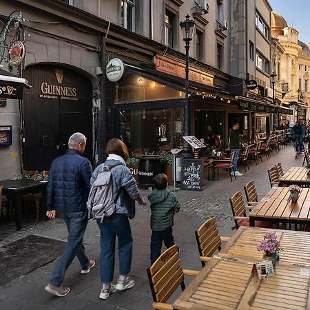 Old City Apartment - Self Check-In Букурещ Екстериор снимка